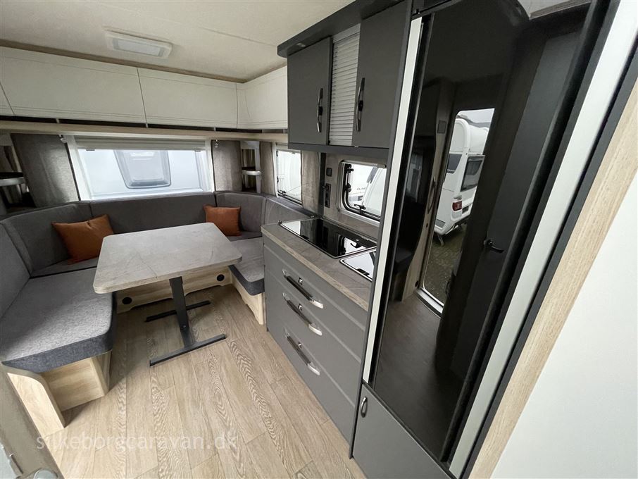 Hobby De Luxe 540 UL